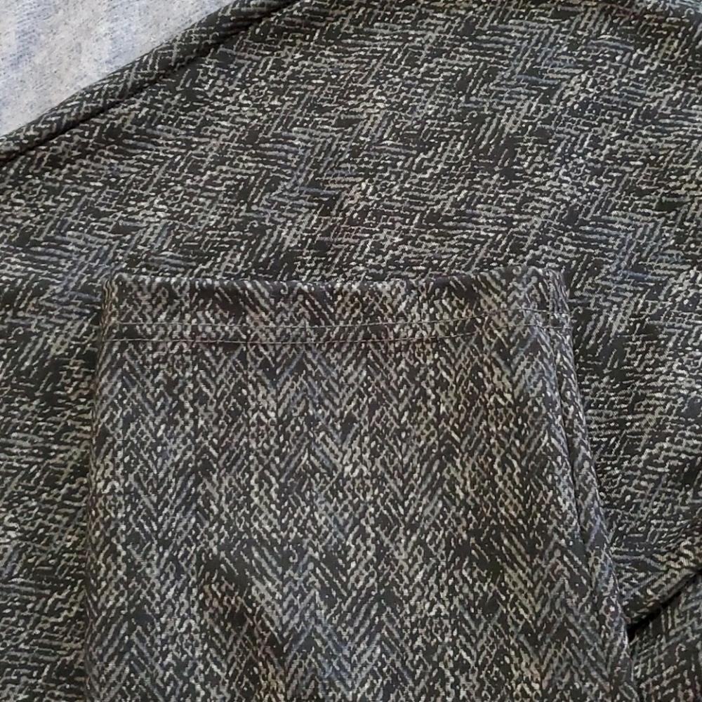 pants - Picture 3 of 5